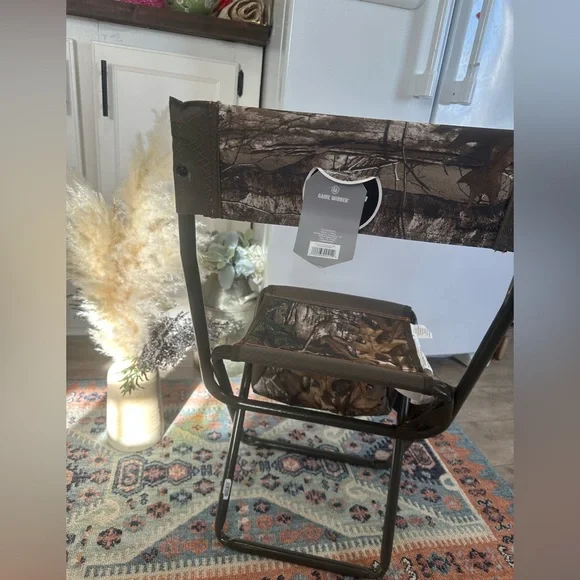 New Realtree Youth Portable Chair Stool With Back Camo Camouflage Folding Chair - Picture 6 of 10